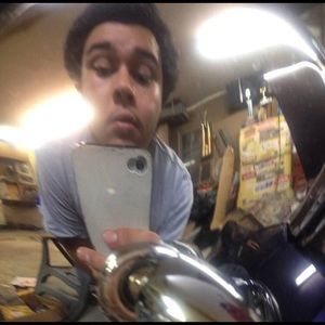 Meet your Posher, Endzo